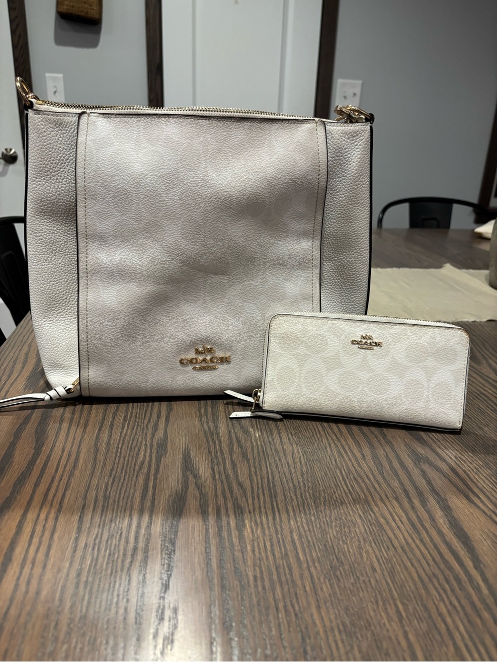 Coach Cream Signature Tote with Matching Wallet